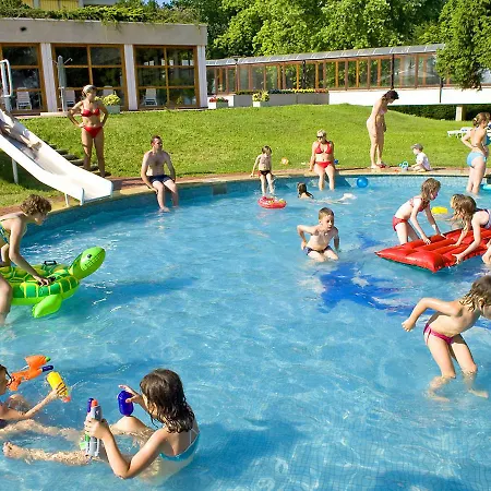 Holiday Balaton H623-1 度假居 蒂豪尼
